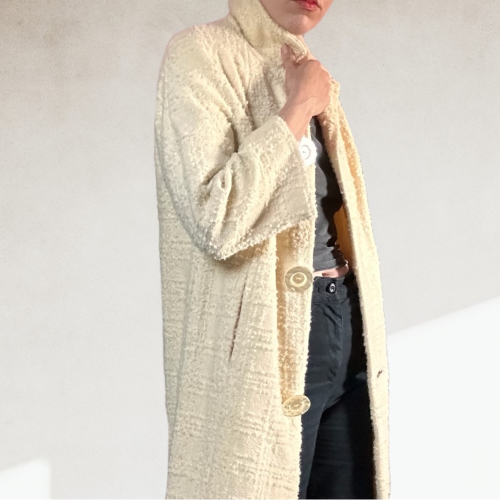 Vintage 1960s Boucle 3/4 Sleeve Coat - Picture 2 of 6